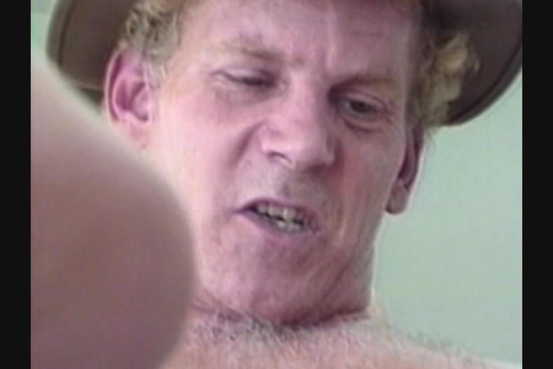 First Taste Of Cum サンプル画像