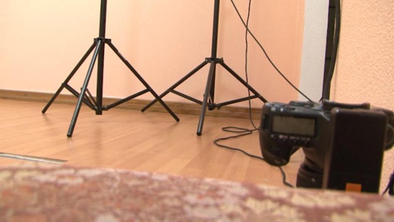 Hardcore Anal Hotties 3 サンプル画像