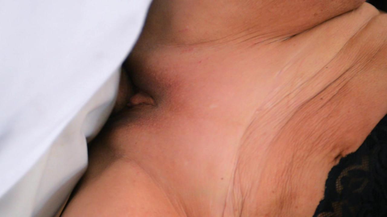 Hot Wives Cuckold Hubbies 3 サンプル画像