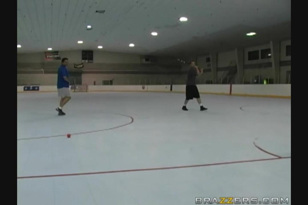 Big Tits in Sports 3 サンプル画像
