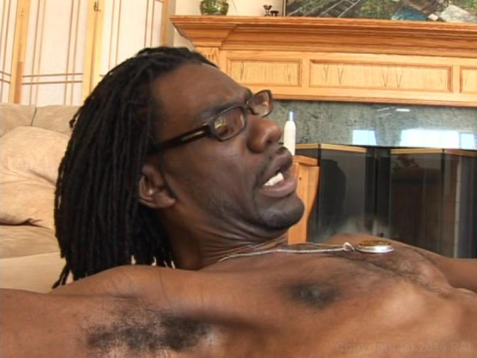 This Isn't My 1st Black Cock 3 サンプル画像20