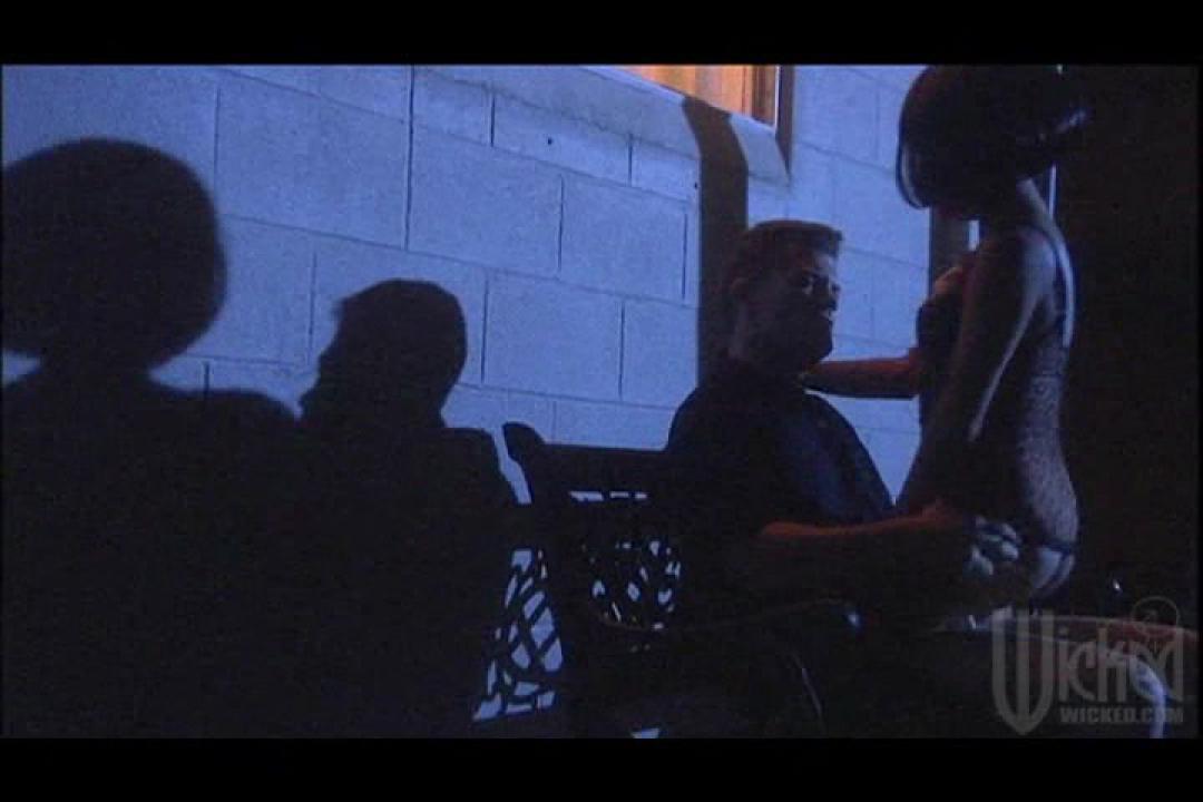 Forever Is The Night サンプル画像3