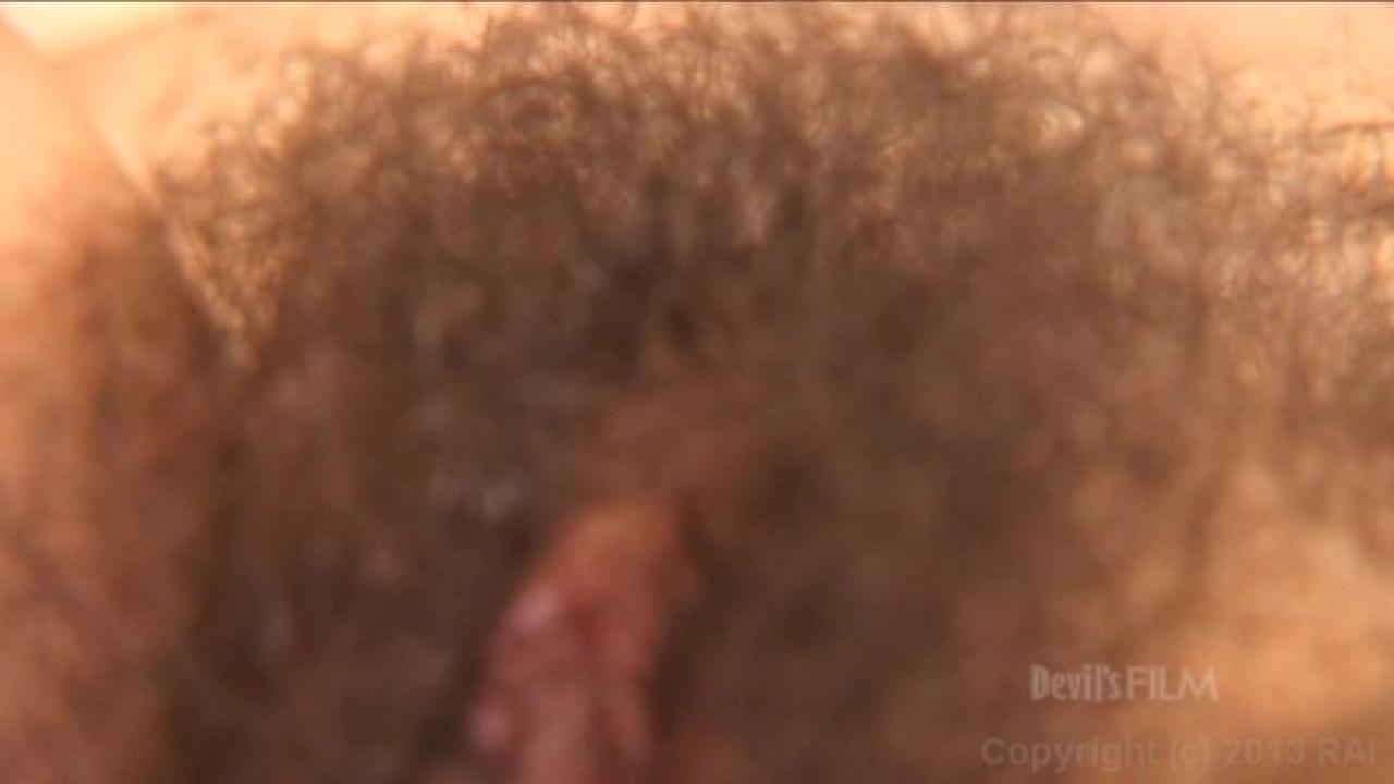 Your Mom's Hairy Pussy 14 サンプル画像