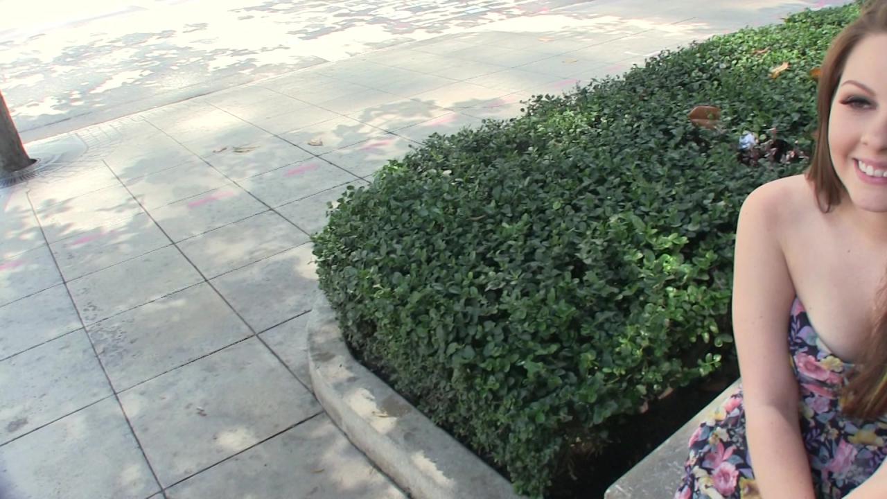 Real Amateurs Fuck For Dollars 2 サンプル画像