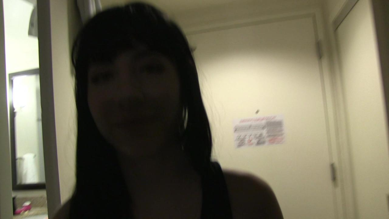 Nikki Hearts & Leigh Raven's Real Fucking Lesbians: Coast To Coast サンプル画像