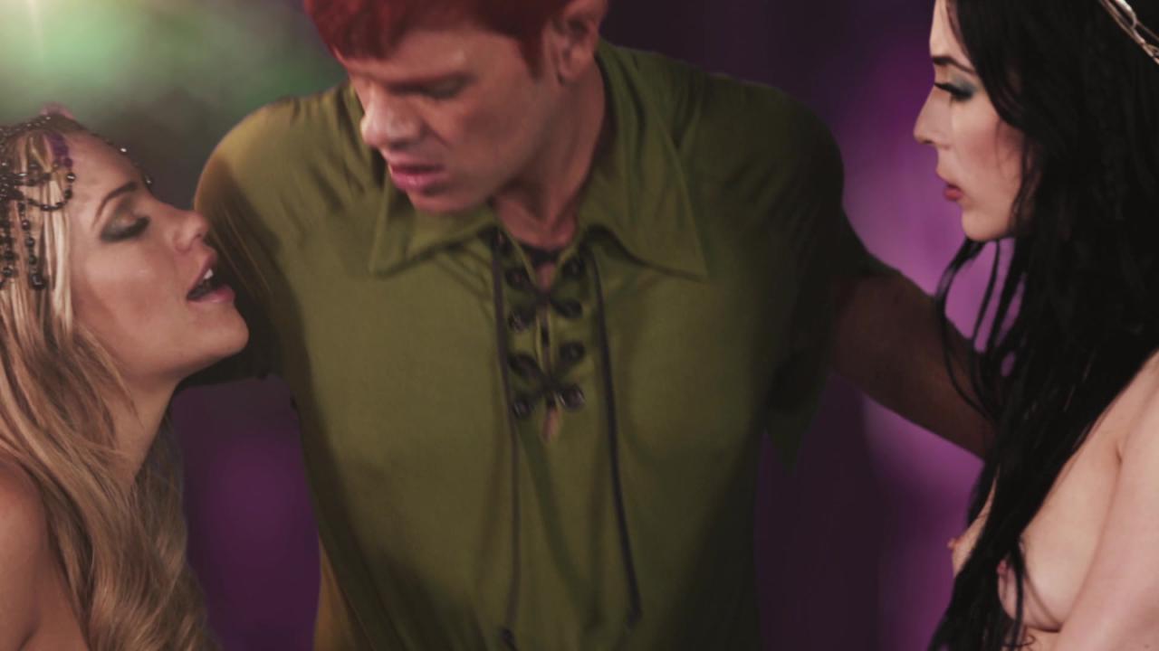 Peter Pan XXX: An Alex Braun Parody (2 DVD Set) サンプル画像