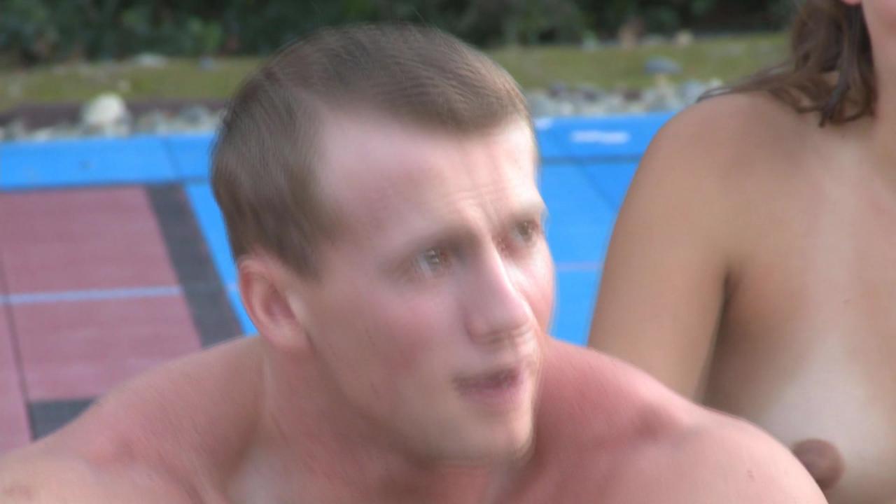 Fun Lovin' Porn Swingers サンプル画像7