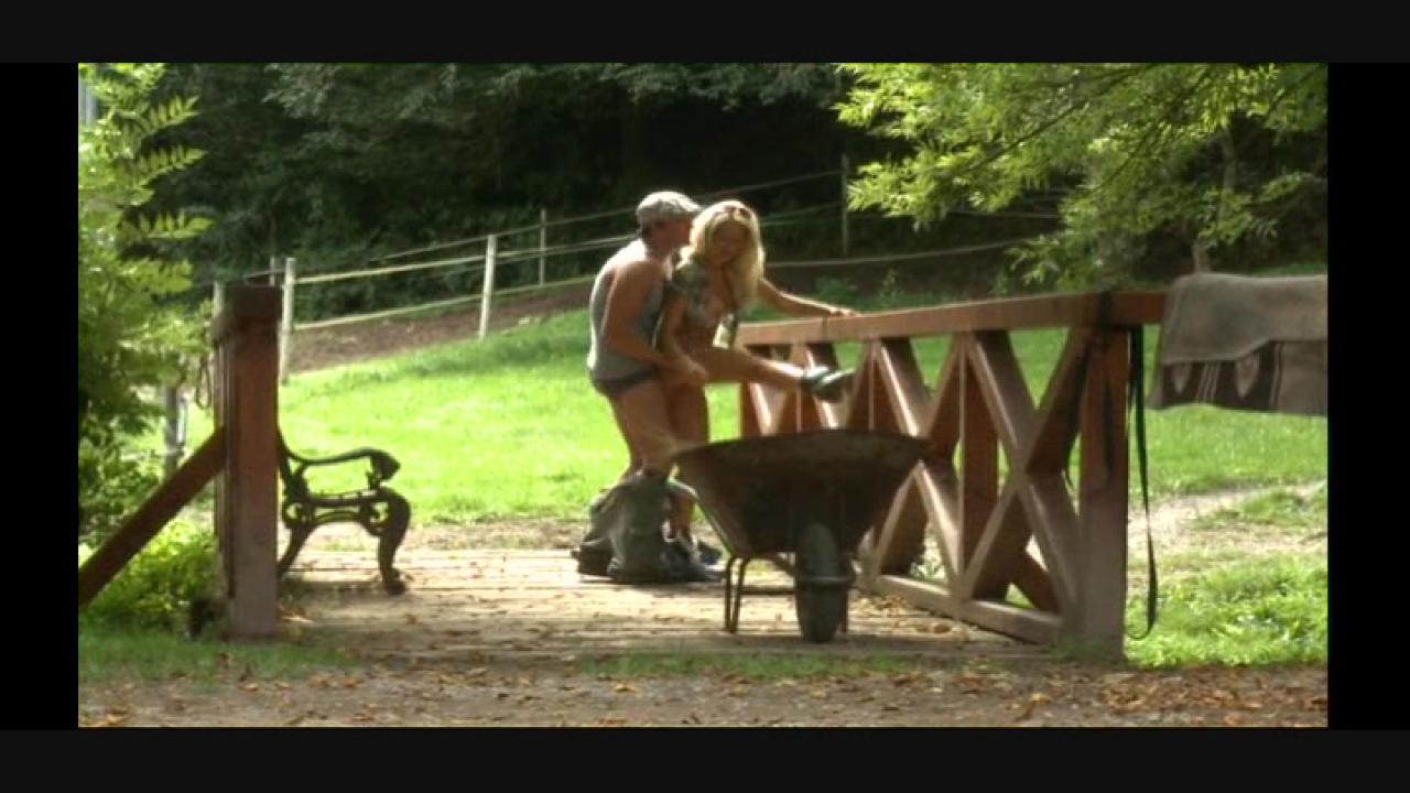 French Farm Girls サンプル画像13