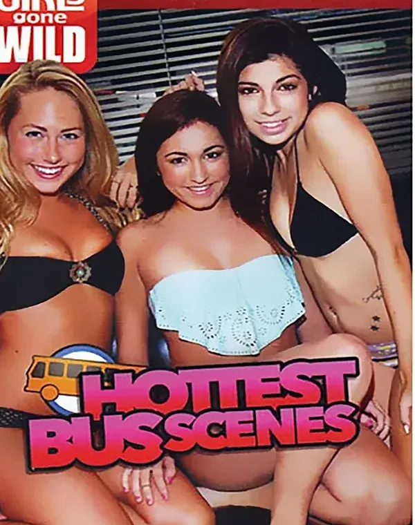 Girls Gone Wild: Hottest Bus Scenesダウンロード
