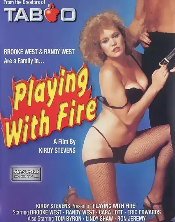 Playing With Fireダウンロード