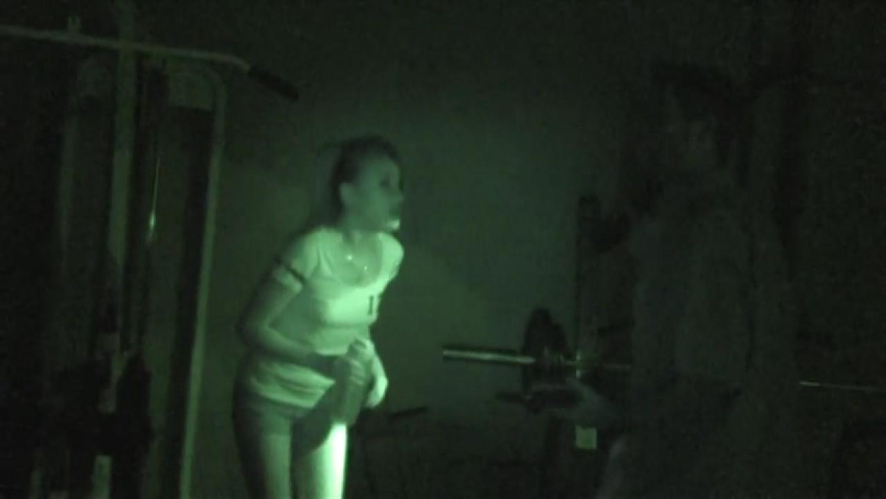This Ain't Ghost Hunters XXX サンプル画像