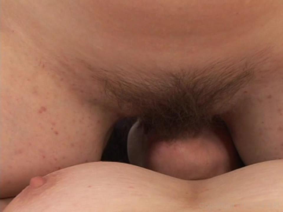 Lesbian Milfs In Heat サンプル画像30