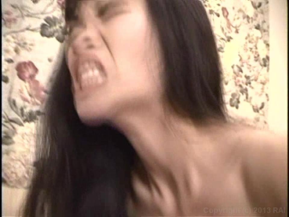 Untamed Island Girls サンプル画像