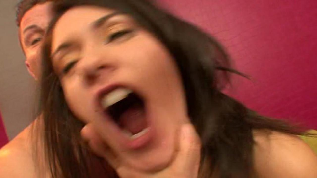 Real Small Tits サンプル画像4