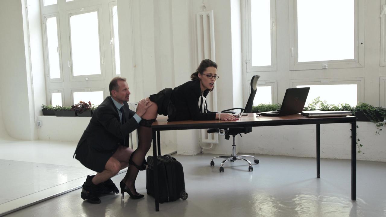 Executive Secretaries サンプル画像2