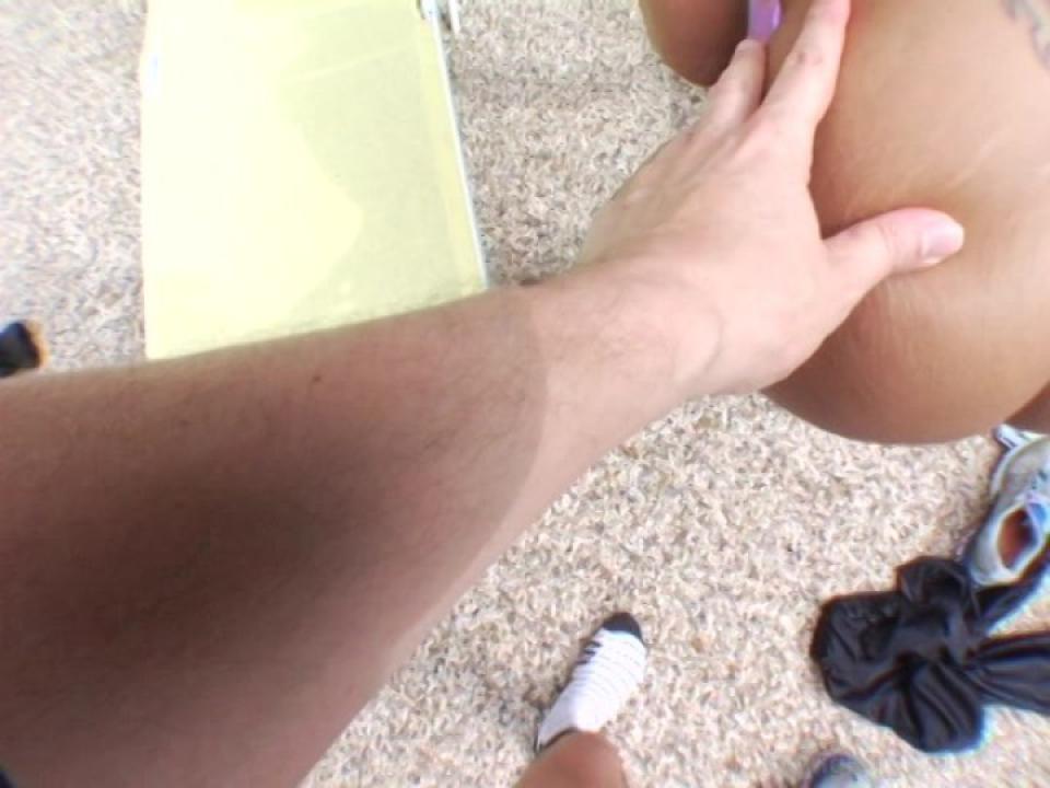 MILF And Honey 5 サンプル画像3