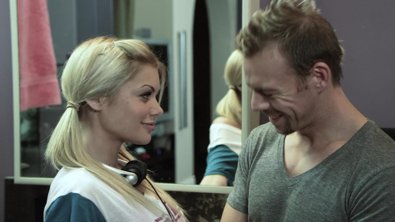 Cooking WIth Kayden Kross (Blu-ray + DVD - 2 Disc Set) サンプル画像