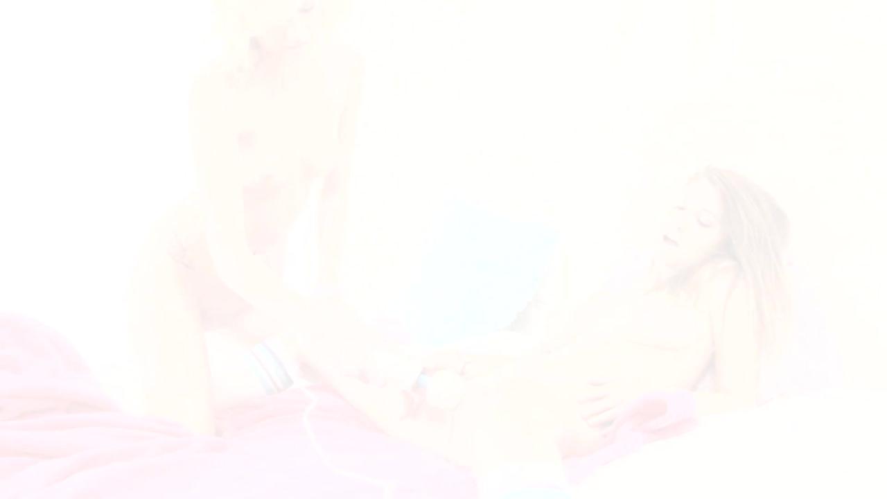 More Than Friends サンプル画像
