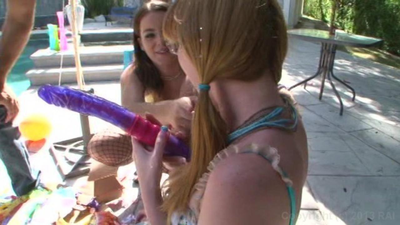 Rocco's Bitch Party 2 サンプル画像