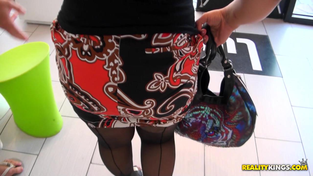 My Girlfriend's Hot Mom 8 サンプル画像25