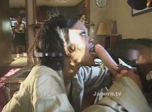 Yo Sistas Gotta Hairy Pussy サンプル画像