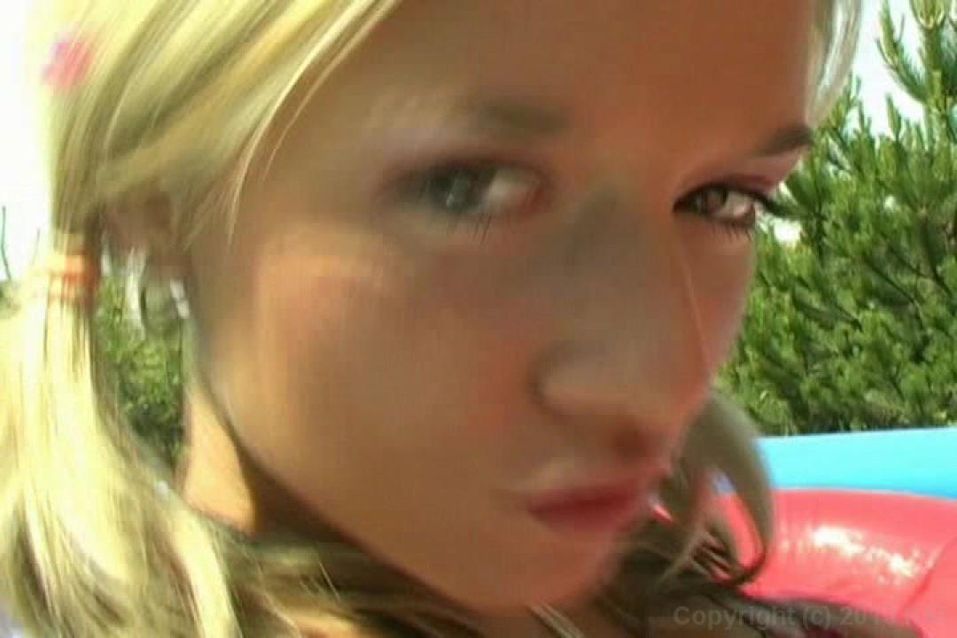 Hot Lesbian Attraction 3 サンプル画像9