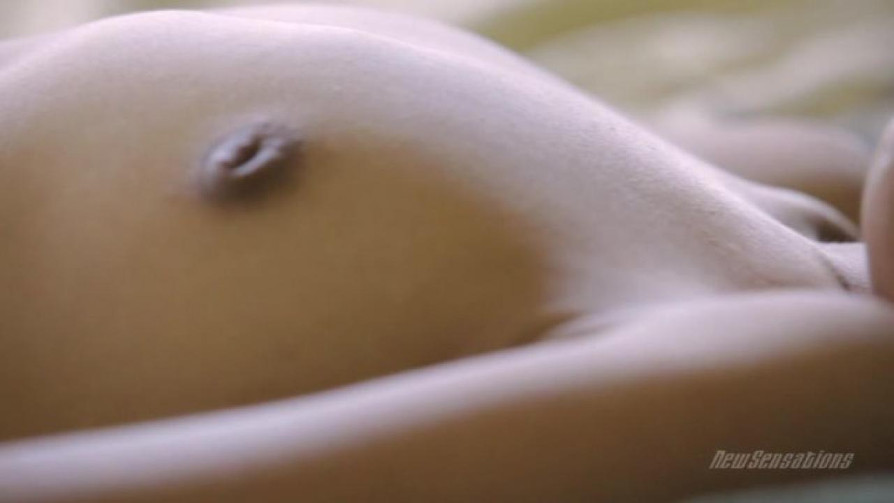 Cute Little Titties 3 (2 DVD Set) サンプル画像