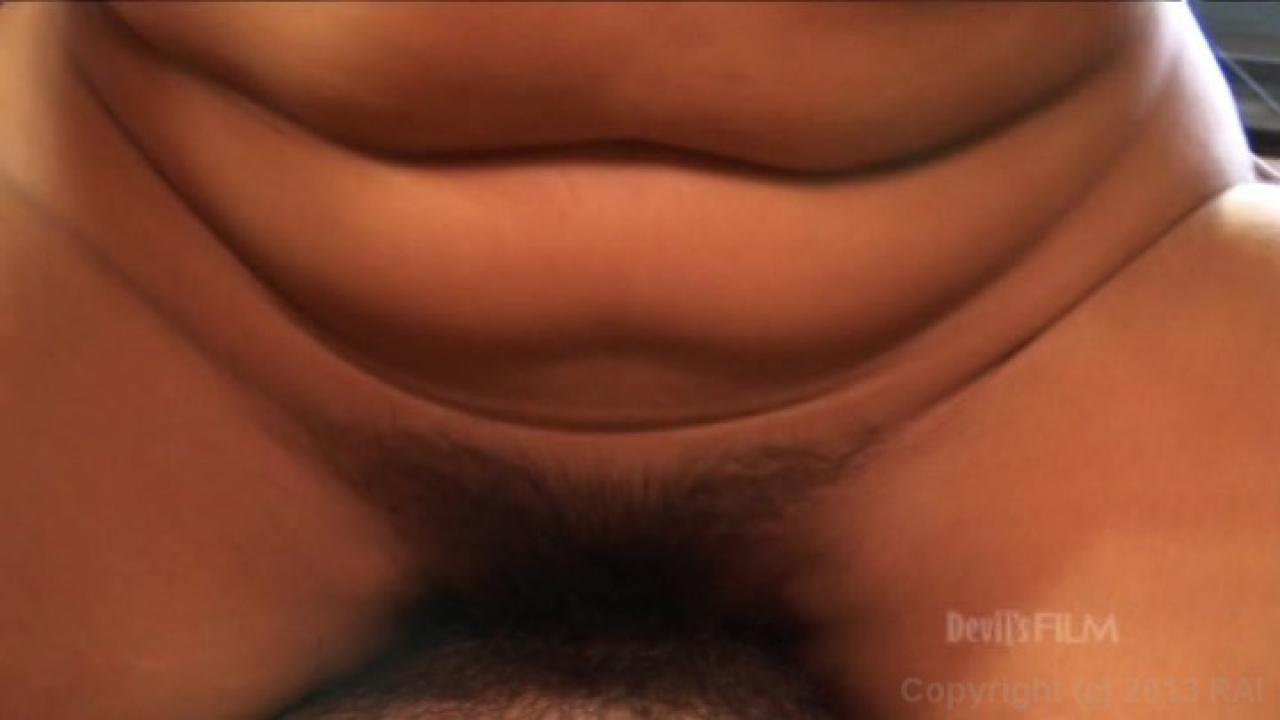 Your Mom's Hairy Pussy 12 サンプル画像