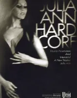 ジュリア アン: ハードコア