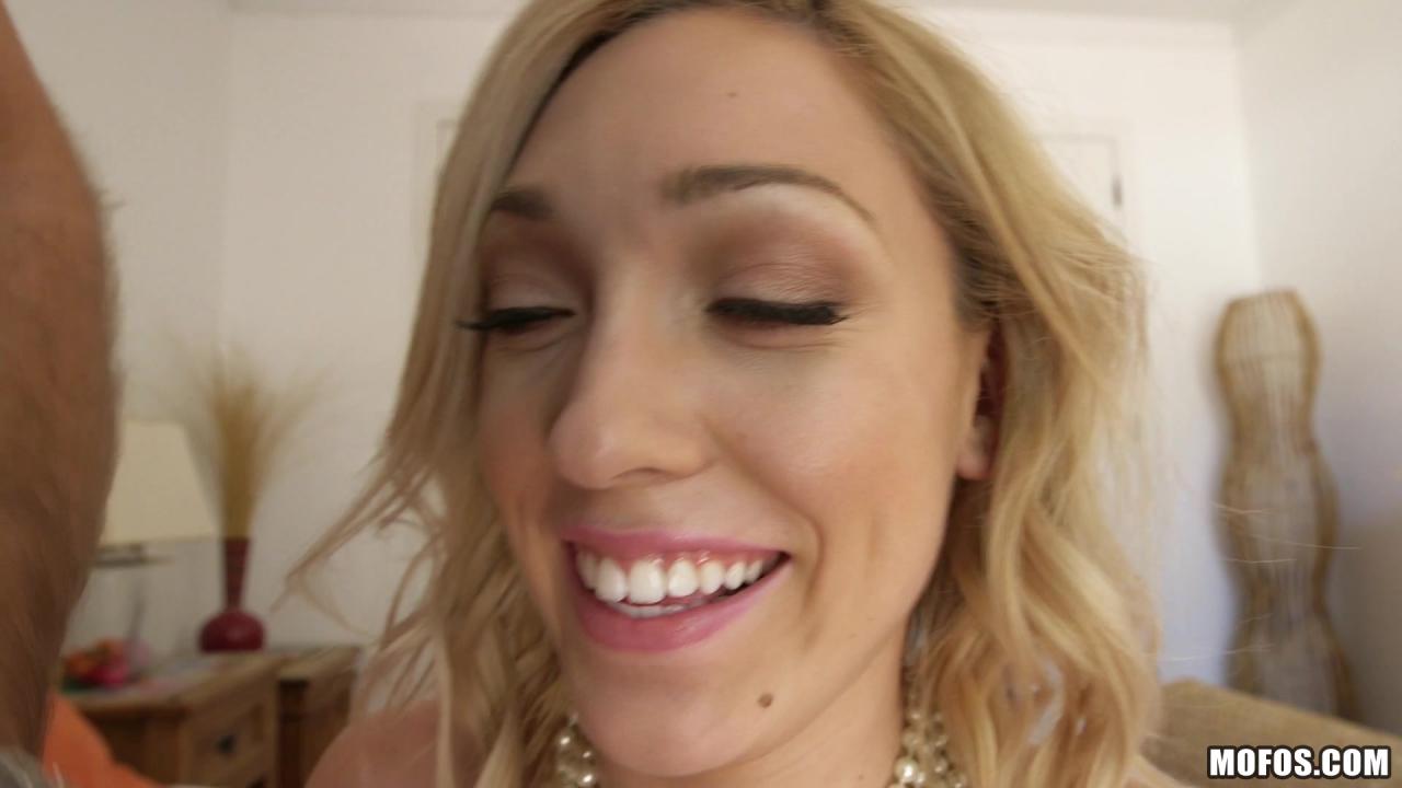 Take My Anal Virginity サンプル画像