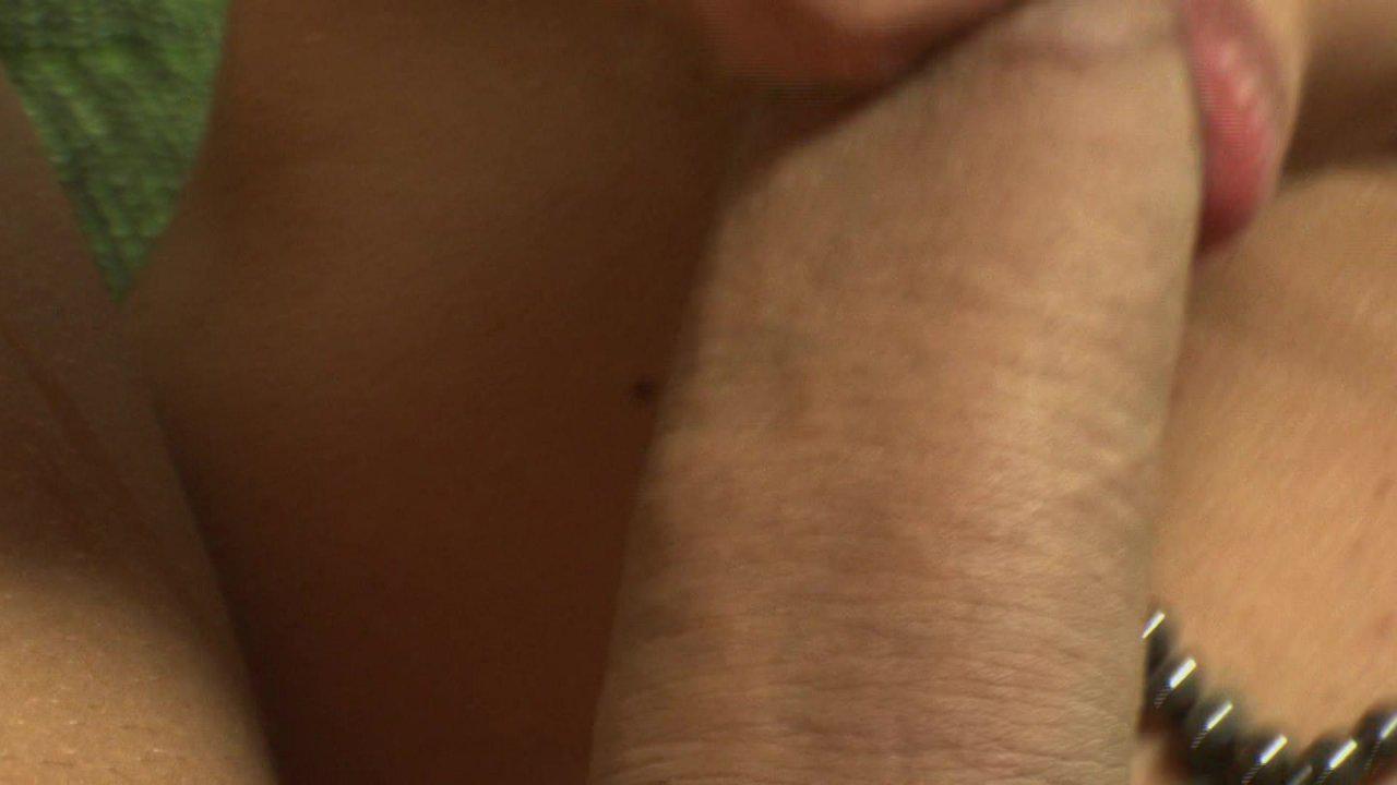 The World's Biggest Transsexual Cocks 4 サンプル画像10