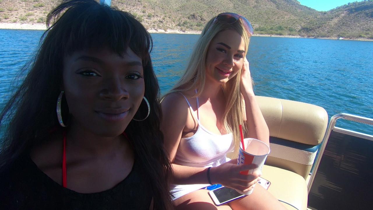 Alexis Texas: Boats and Hoes サンプル画像