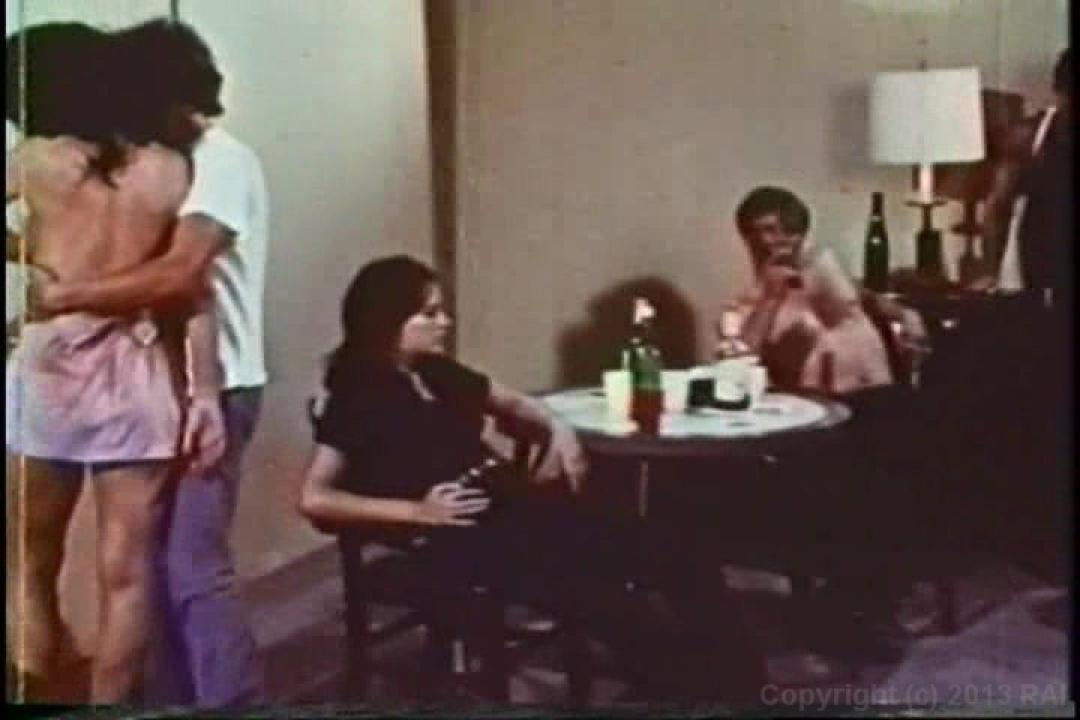 XXX Bra Busters In The 1970's サンプル画像105