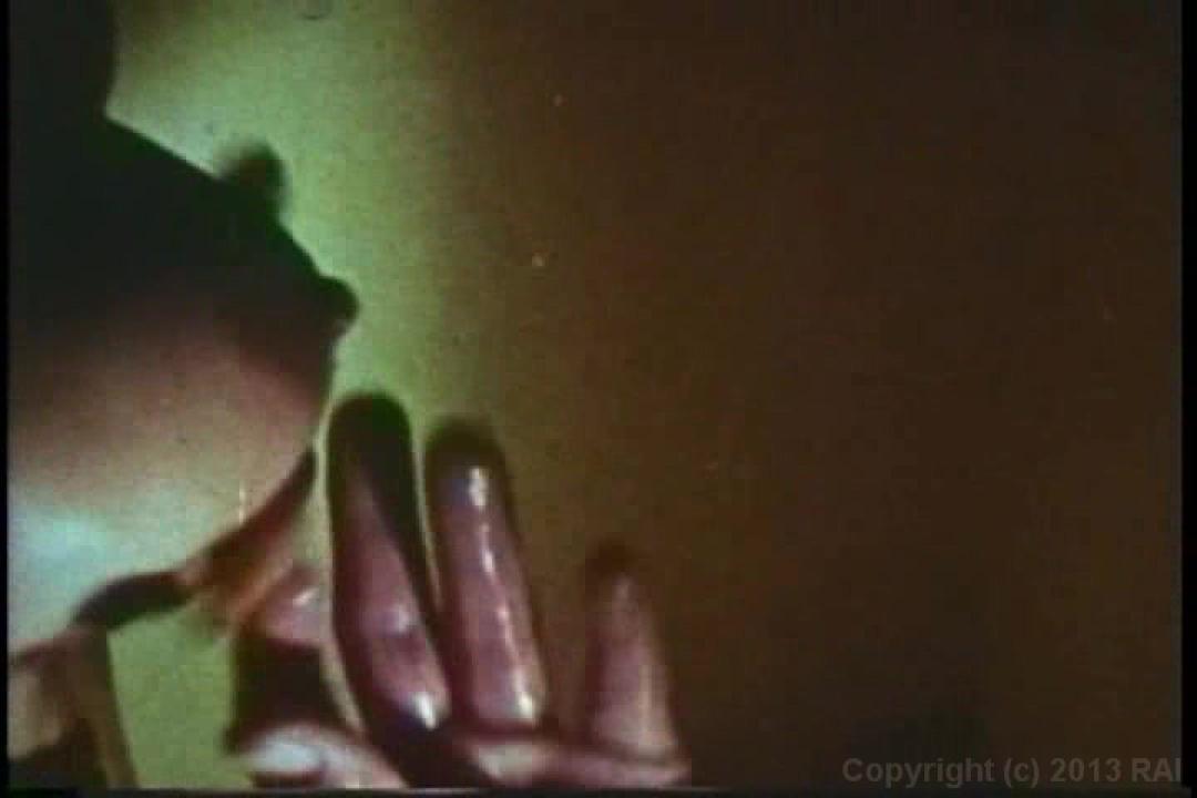 XXX Bra Busters In The 1970's サンプル画像25