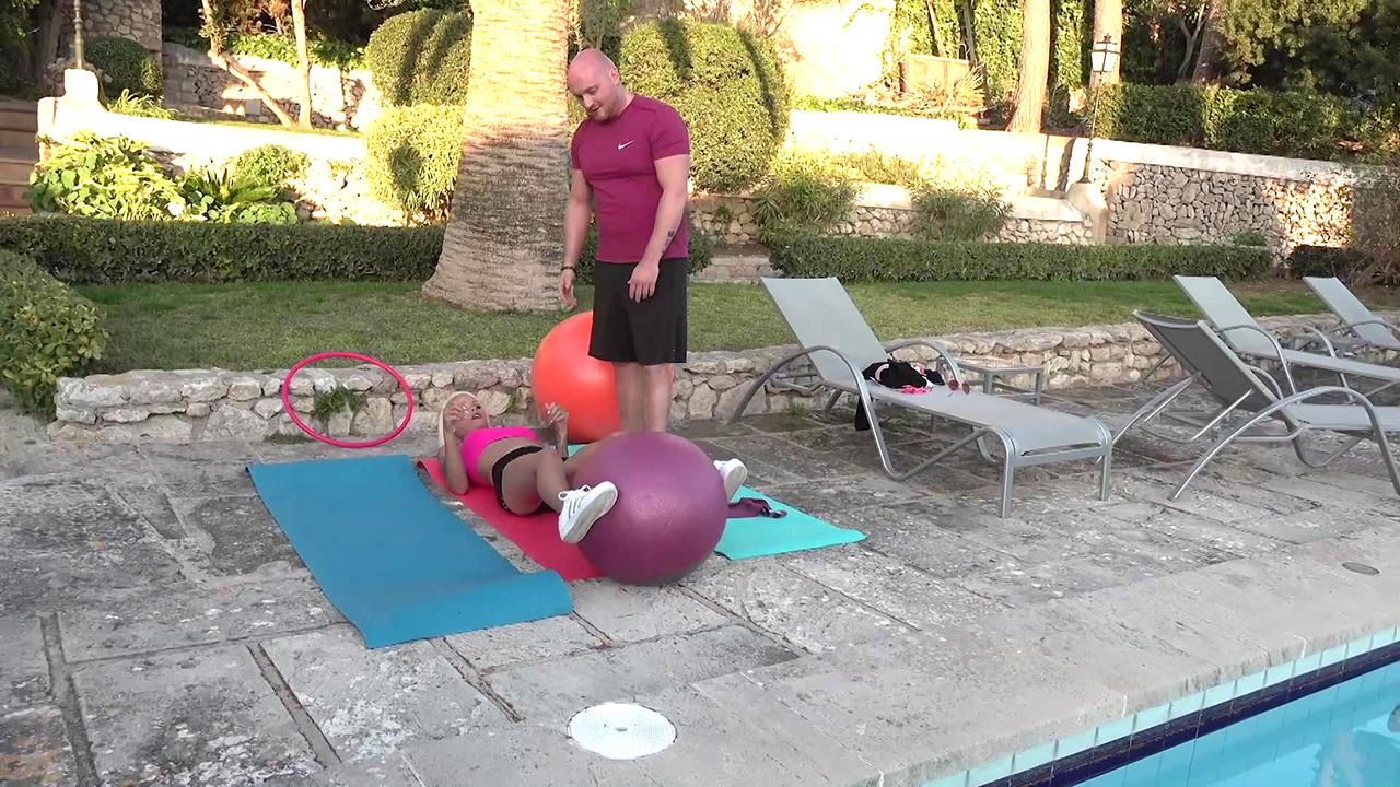 Booty Camp On The Balearic Islands サンプル画像
