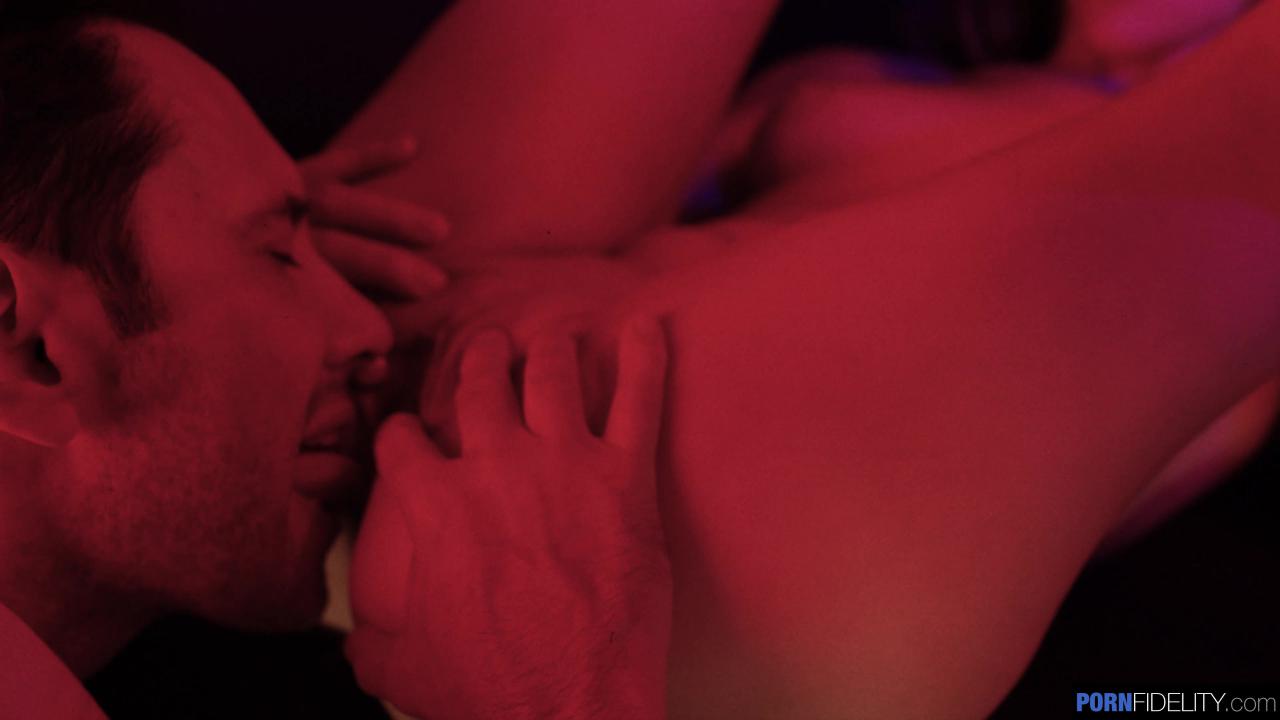 Dark Perversions 9 (2 DVD Set) サンプル画像