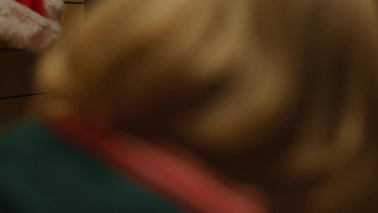 A Lesbian Christmas Story サンプル画像2