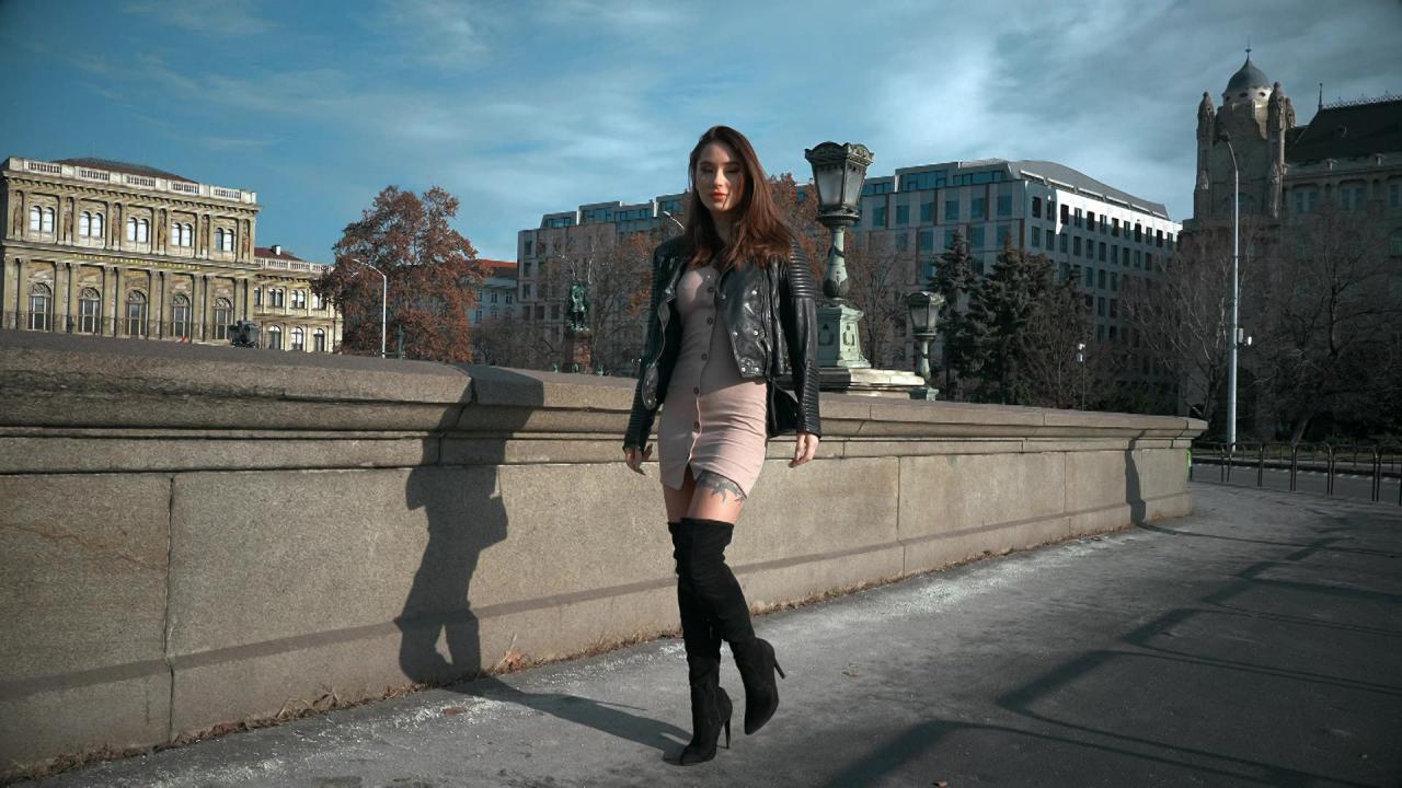 Liya & Stefany Escorts Deluxe サンプル画像