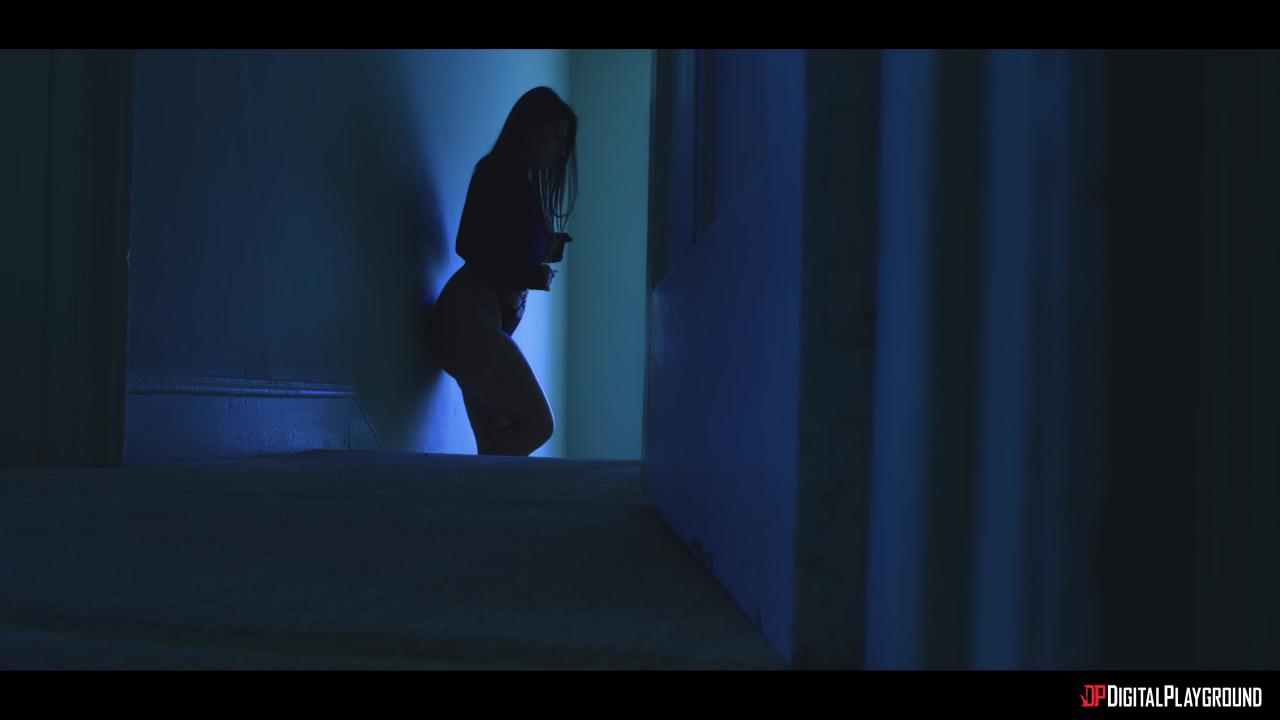 Ghosted サンプル画像24