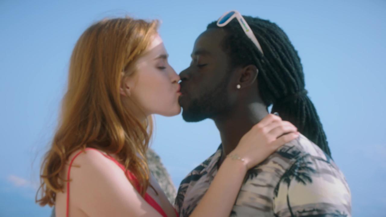 Interracial Angels 4 サンプル画像
