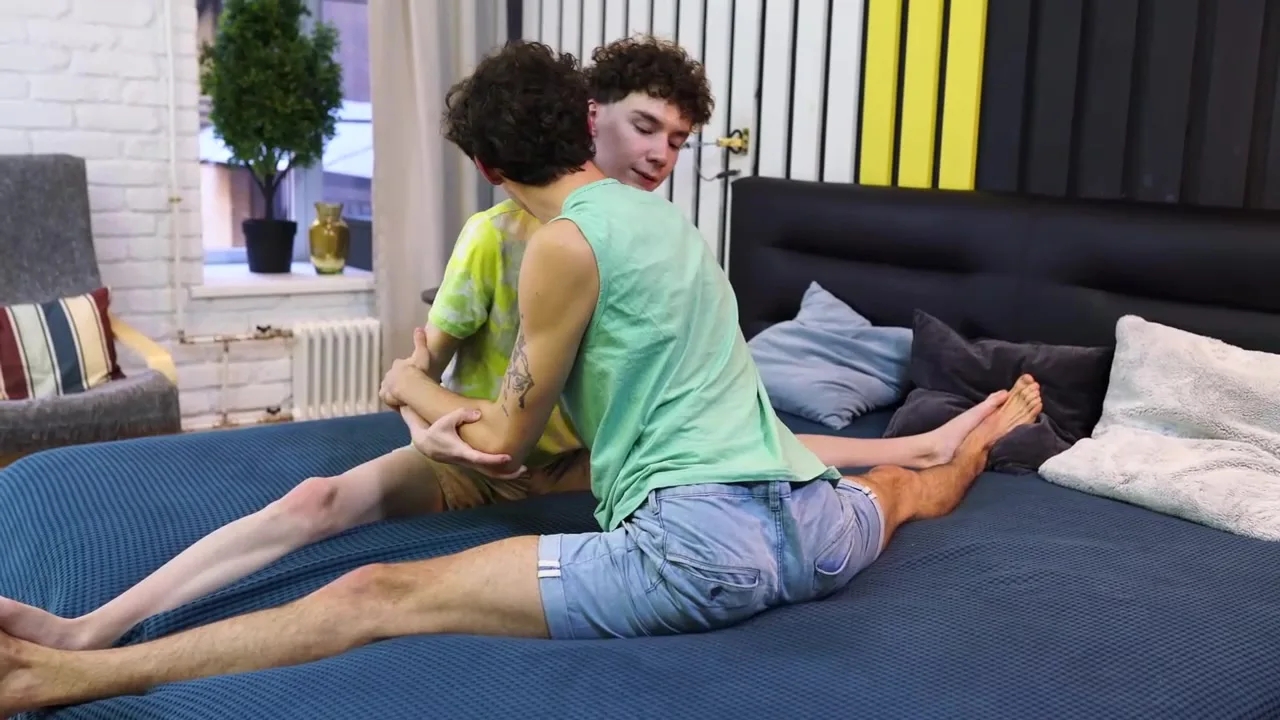 Twink Temptations 14 サンプル画像24