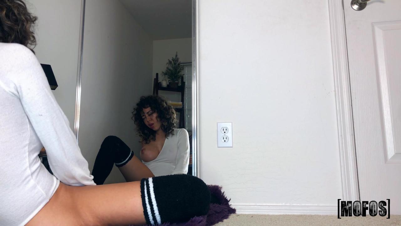 Alone Horny & Wet サンプル画像