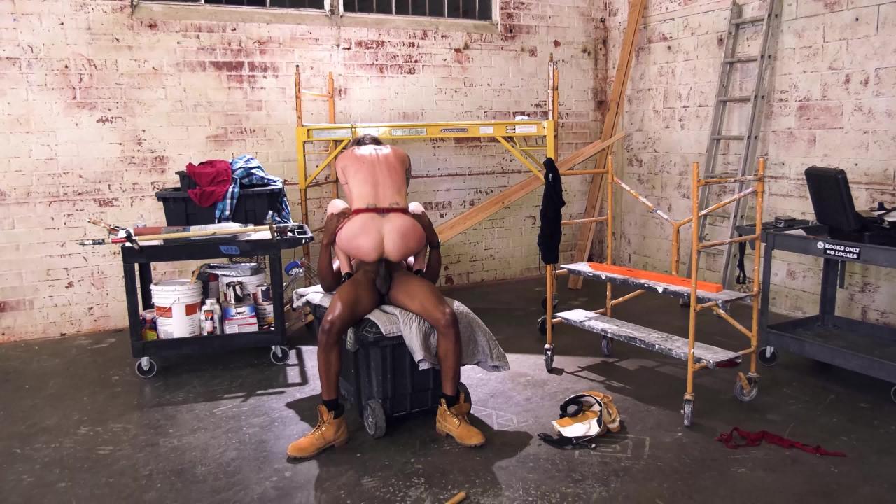 I Caught My Wife Fucking The Help! 5 サンプル画像20