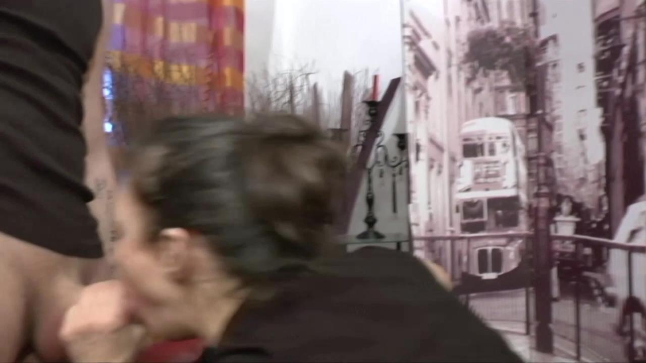 Gangbang My Mom サンプル画像10