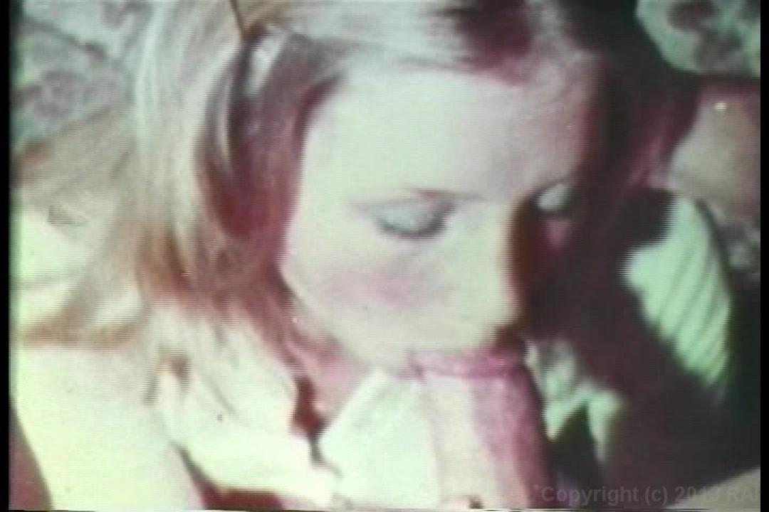 Teenage Anal Eruptions サンプル画像34