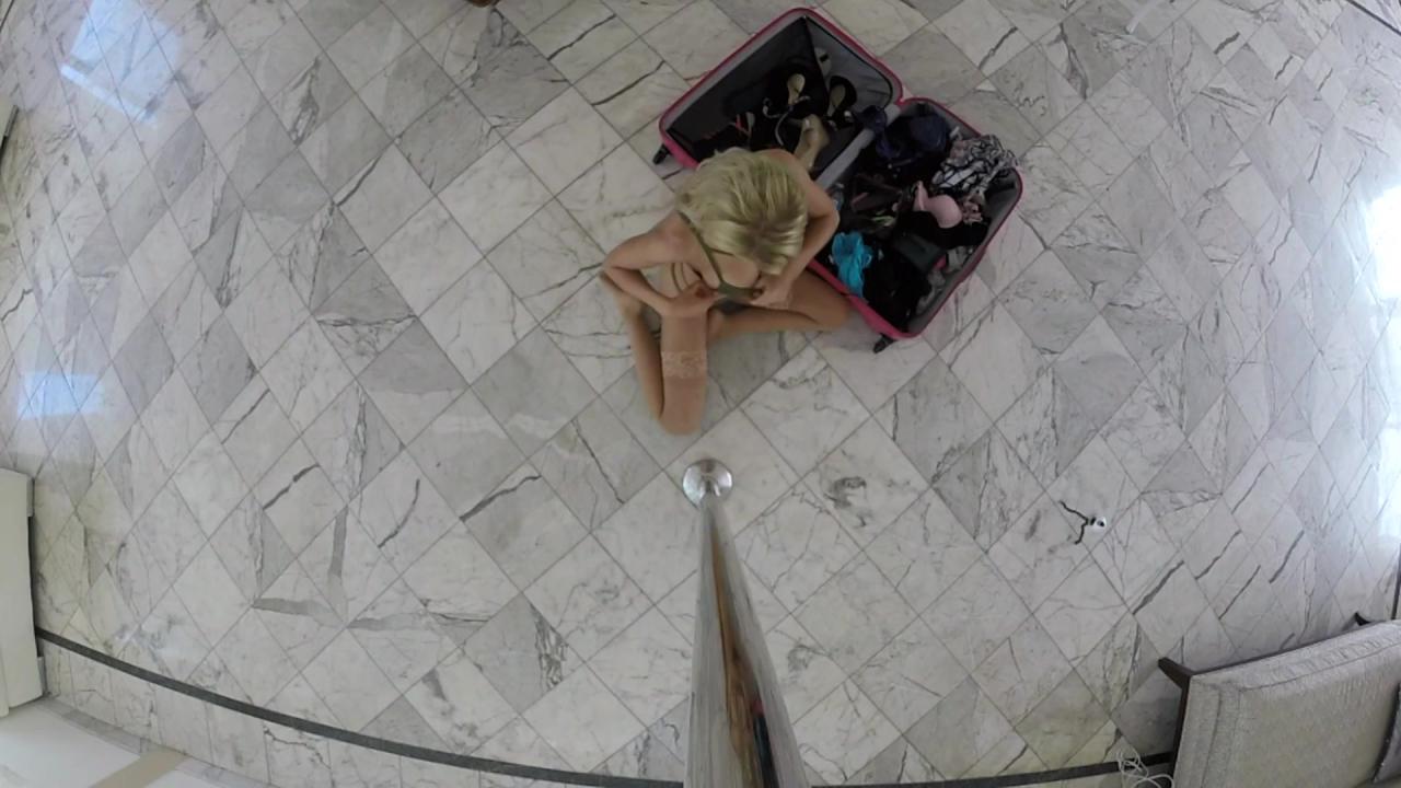 I Can Help Myself サンプル画像2