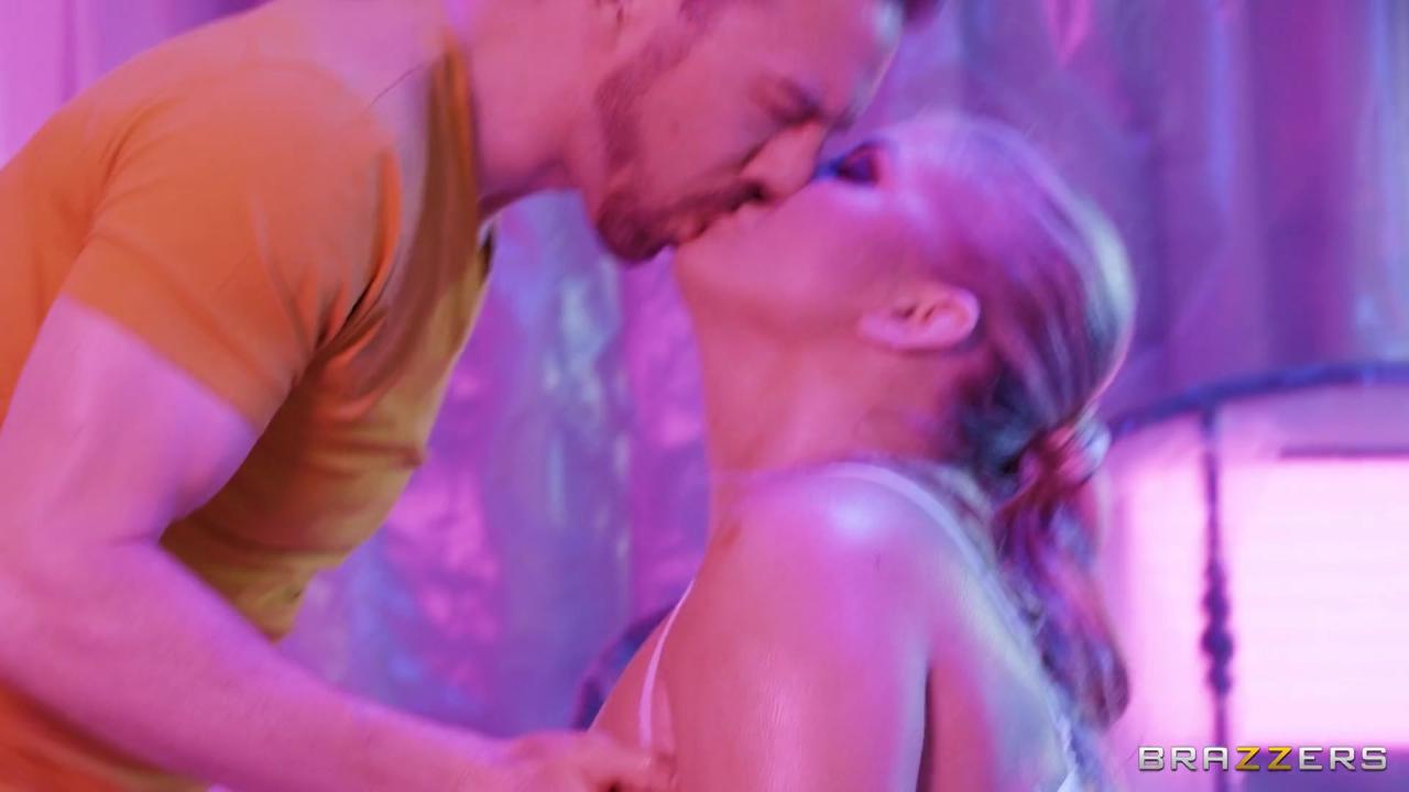 Baby Got Boobs 31 サンプル画像