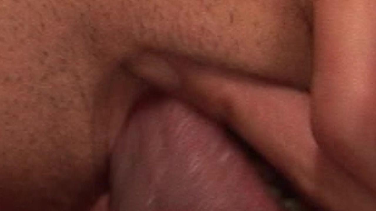 Pussy Licking MILFs サンプル画像13
