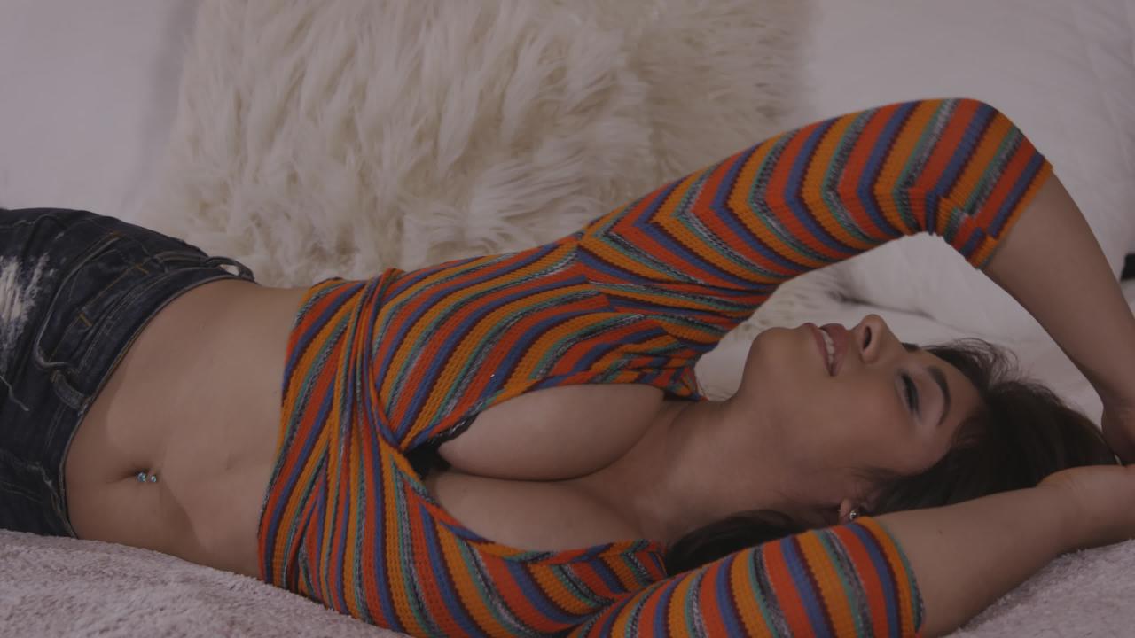 Nature's Breast  2 サンプル画像0