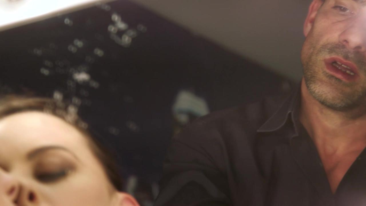 When The Wife Plays 5 サンプル画像57